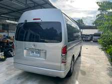 TOYOTA HIACE MANUAL DIESEL WITH SEATS