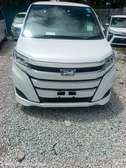 Toyota Noah hybrid