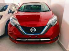 Nissan note E-power Red wine 2017