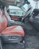 2016 Lexus LX 570 petrol