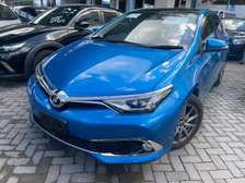 Toyota Auris 2016 with Moonroof