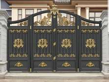 Super quality Metal Gate with Gold Accents