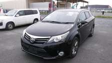 BLACK TOYOTA AVENSIS (HIRE PURCHASE ACCEPTED)