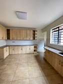5 Bed Townhouse with En Suite in Lavington
