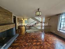 5 Bed Townhouse with En Suite in Lavington