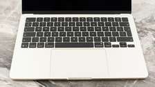 Macbook air m4 2025, 16gb,256
