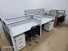 4 way workstation