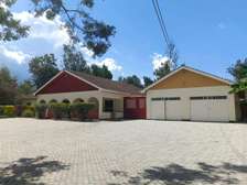 Lovely home 5br with Sq  for rent in Karen Bomas