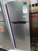 330L Samsung Top Freezer - No Frost