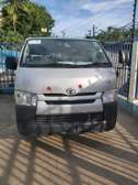 Toyota hiace outodiesel fully loaded