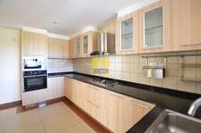 2 Bed Apartment  in Kileleshwa