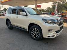 Toyota prado TX white