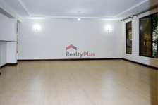 3 Bed Apartment with En Suite in Kileleshwa