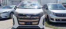Toyota Noah WxB White Non hybrid 2018