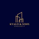 Graphic Designer||Logo Designer
