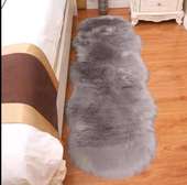 FAUX FUR BEDSIDE /DECORATIVE MATS