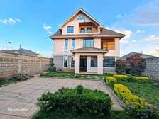 6bedroom manson for sale in Syokimau