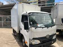 Toyota dyna freezer