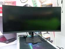 34 curved Omen 4k resolution
