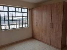 2 bedroom en suite with an open kitchen