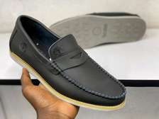 *Quality    Leather Loafers*