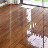 Oak Wood Laminate Flooring Scratch-Resistant Planks