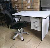 1.2m desk+chair
