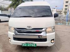 Toyota hiace 9L