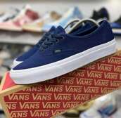 Vans off the wall Fabric size from 36-45