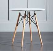 Dining Table: Modern Round Dining Table In Kenyenya