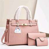 Ladies handbags in sale in Nairobi