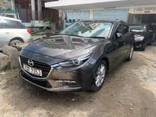 Mazda Axela kDR Brown