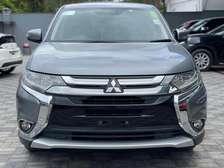 Mitsubishi outlander 2015 KDG grey