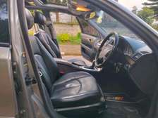 Mercedes Benz E240 Avantgarde