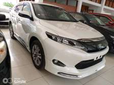 Toyota Harrier with sunroof White color 2015 model