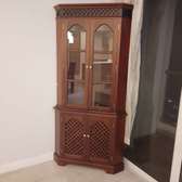 Side Glass & Cutlery Cabinetry