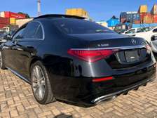 Mercedes Benz S500 black petrol 2021