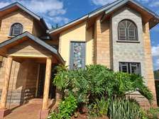 4 Bed Townhouse with En Suite in Ridgeways