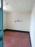 Single rooms available  to let