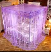 4-stand mosquito net with a metallic frame