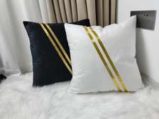 Gold throw pillow cases