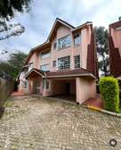 5 Bed Villa with En Suite in Lavington