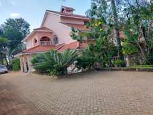 5 bedroom villa for rent in Muthaiga