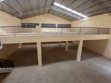 7,500 ft² Warehouse with Parking in Syokimau