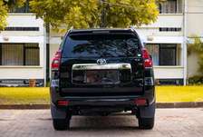 2019 Toyota land cruiser Prado TX diesel black