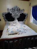 Modern and Exquisite 5 by 6 Queen Size bed