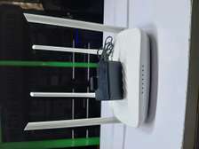 Tenda F9 Wi-Fi Router