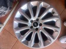 Rims size 20 for rangerover and landrover  vehicles