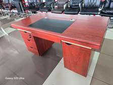 Executive office desk 1.4m