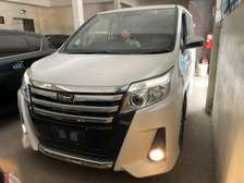 Toyota Noah SI White 2017 2wd